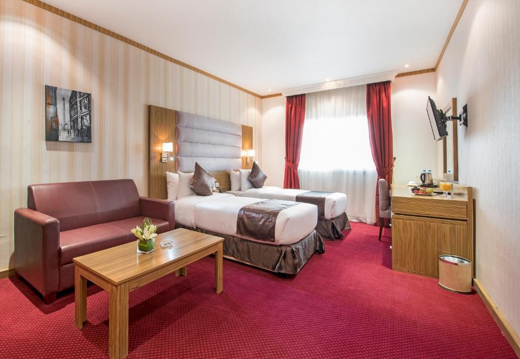 رویال تولیپ عمان